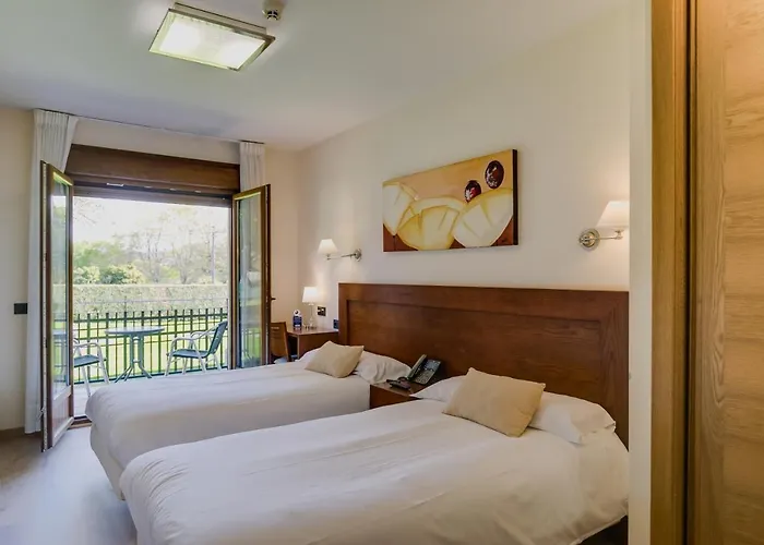 Rural Campaniola Hotel 2*